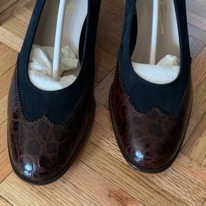 NIB Salvatore Ferragamo Crocodile Heeled Loafer Black / Brown - Women’s Size 10